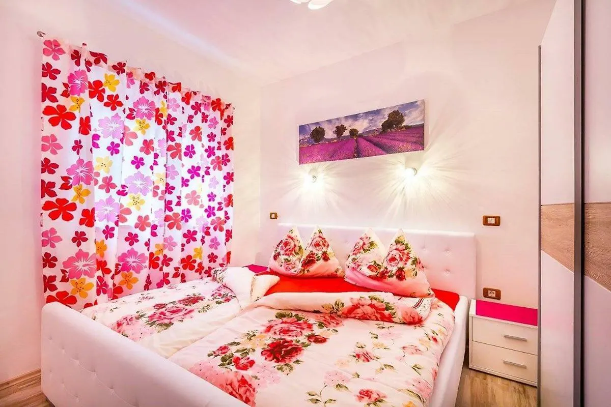 Villa Marcelia Pula Holiday home