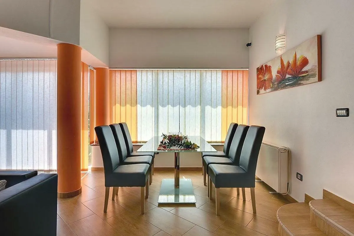 Villa Marcelia Pula Semesterbostad
