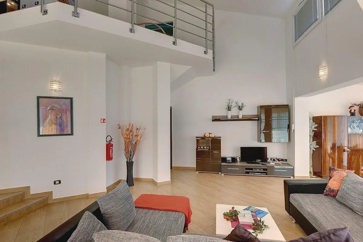 פולה Villa Marcelia בית נופש