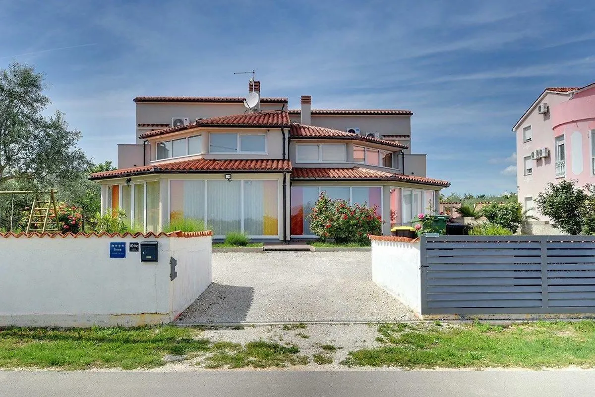פולה Villa Marcelia